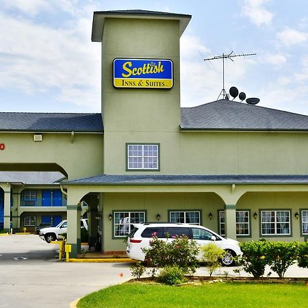 Scottish Inn And Suites Alvin Exteriér fotografie