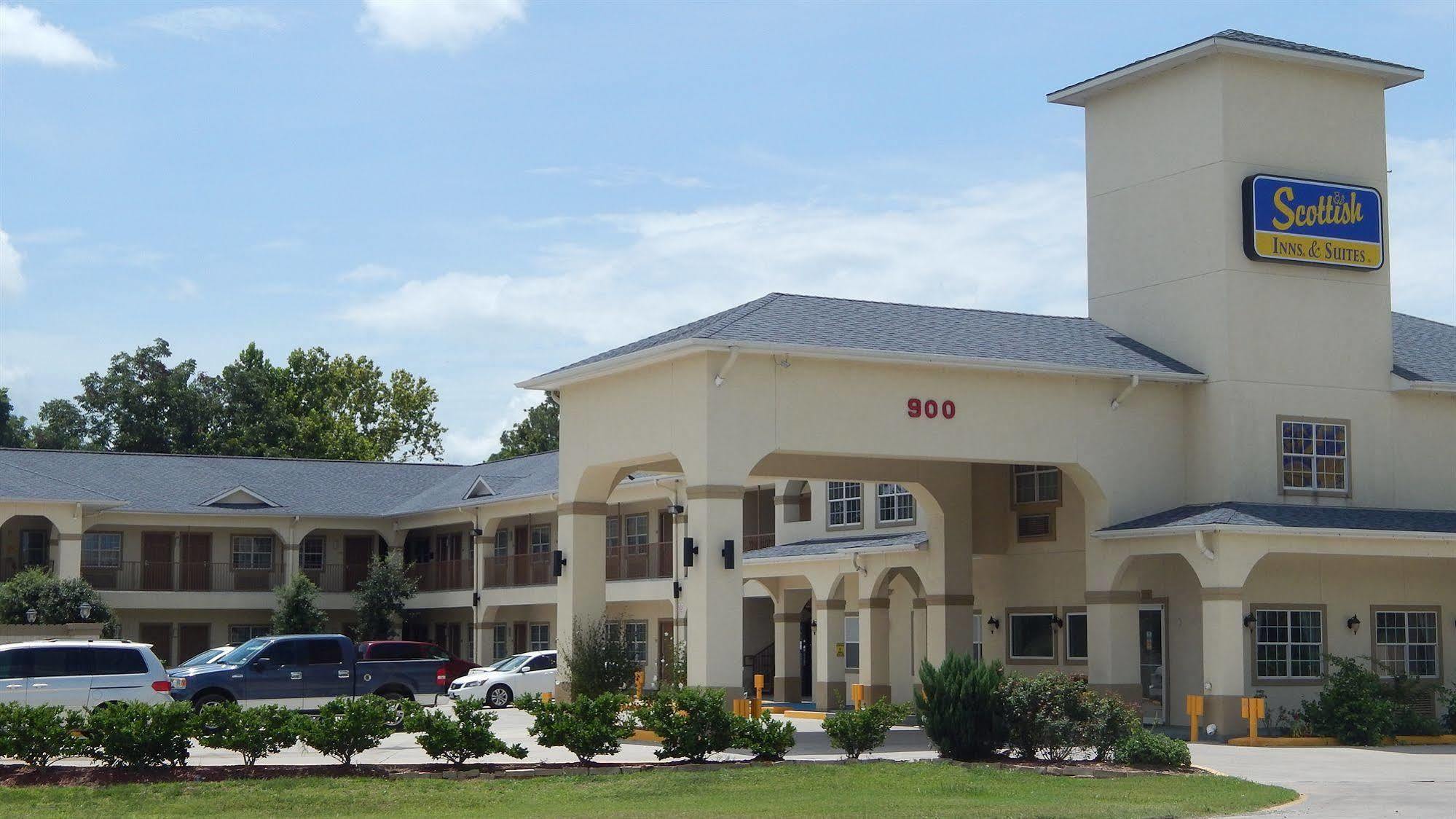 Scottish Inn And Suites Alvin Exteriér fotografie